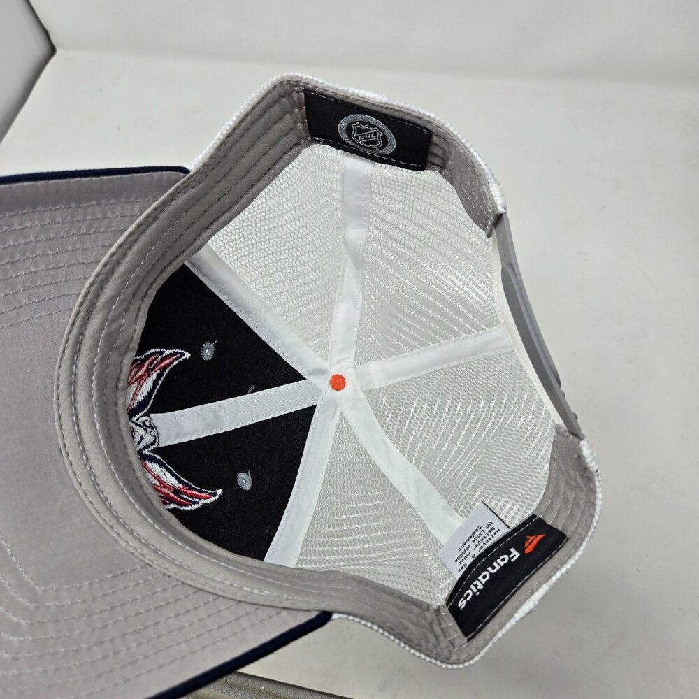 Fanatics NHL Washington Capitals Adjustable Trucker Hat Gray/Navy Mesh Back Snap - Picture 9 of 9